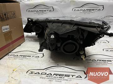 Faro Fanale Anteriore Dx Nissan NV200 26060JX30A