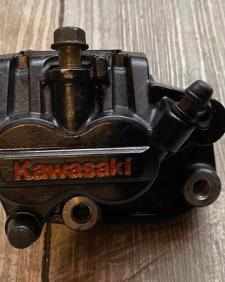 Pinza freni, cerchio e disco Kimco/Kawasaki J300