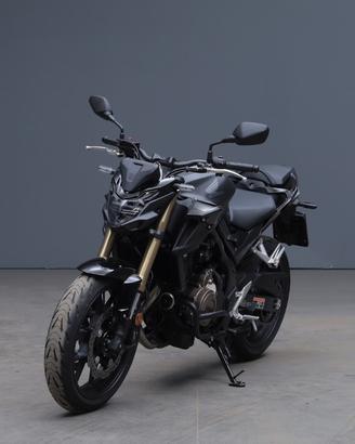 HONDA CB 500 F
