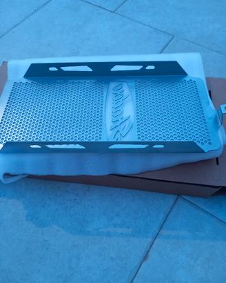 Copertura radiatore  honda shadow. 