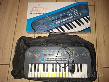 Tastiera con custodia 