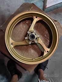 Cerchio anteriore originale Honda cbr1000 2004/07