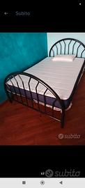 letto una piazza e mezza con materasso nuovo 