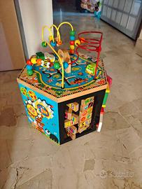 Centro giochi di apprendimento montessoriano