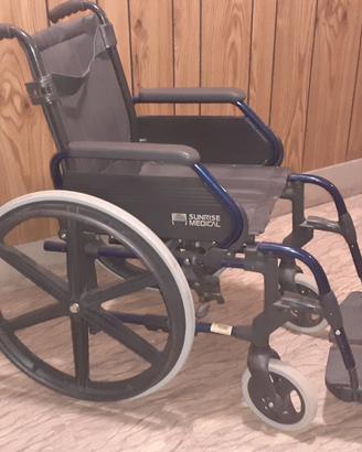 Sedia a rotelle Sunrise Medical Breezy 105 mis 43