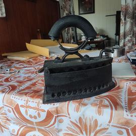 fero da stiro antico