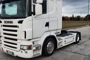 Trattore stradale Scania R440