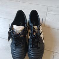 SCARPE CALCIO ASICS N.42,5