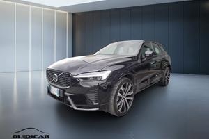 VOLVO XC60 II 2022 - XC60 2.0 b4 Plus Dark awd aut
