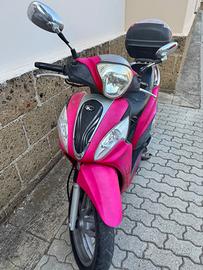 Kymco People one 125 rosso anno 2014