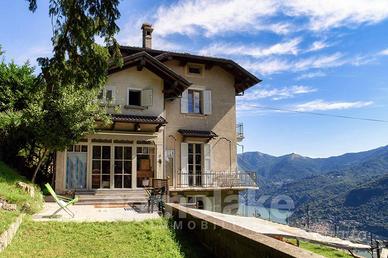 Villa di 150 m² con 5 locali a Cernobbio