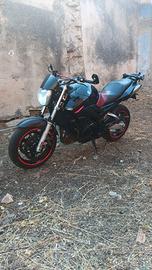 Suzuki gsr