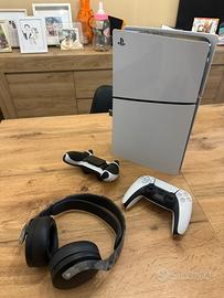 PlayStation 5 Digital 1TB + 2 controller + cuffie