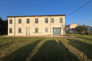 RUSTICO A SOLESINO