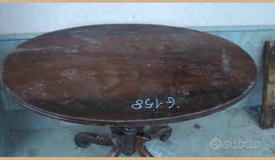 Tavolo depoca in noce con piede centrale 800