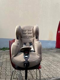 Seggiolino bebè confort iseos neo