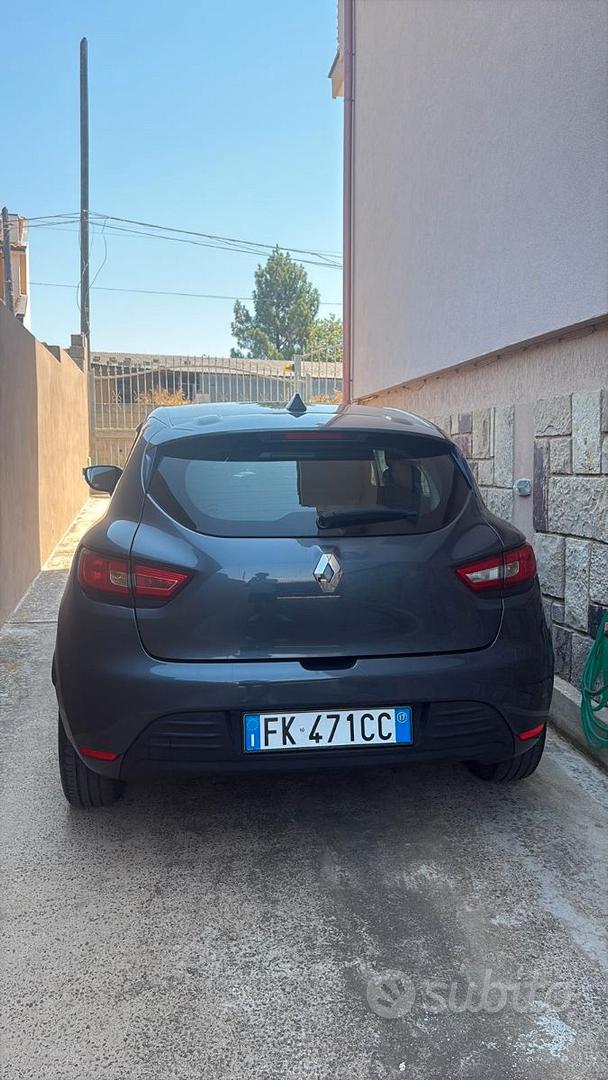 Renault Clio 2017 photo 2