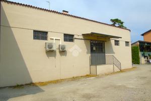 LABORATORIO A BAGNOLO MELLA