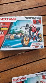 Meccano 10+ motorbikes