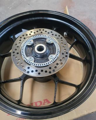 Cerchi cbr 1000 rr r