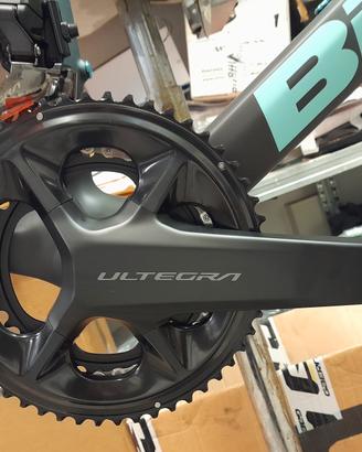 guarnitura ultegra 8100 12v con powermeter