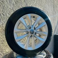 Cerchi in lega e gomme 16" Audi A3