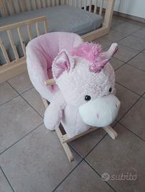 Unicorno a dondolo