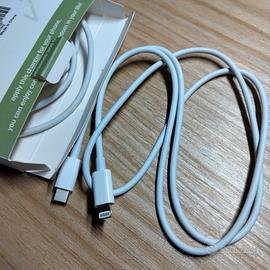 cavo USB tipo c iphone 16