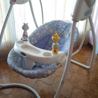 Dondolo a batteria per bambini Graco