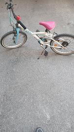 bicicletta btwin