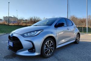 Toyota Yaris 1.5 Hybrid 5 porte Lounge