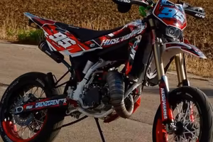  Husqvarna 125 SM  i