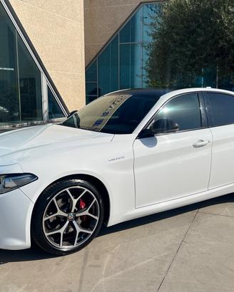 Alfa Romeo Giulia 2.2 Turbodiesel 210 CV AT8 Q4 Ve