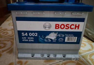 batteria 52Ah 470A per auto