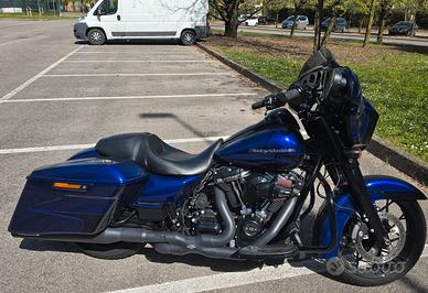 Harley Davidson street glide special 