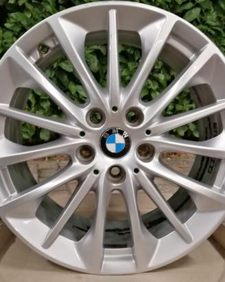 TRENO COMPLETO DI CERCHI IN LEGA BMW DA 17”