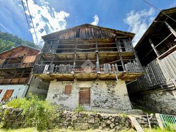 RUSTICO A ROCCA PIETORE