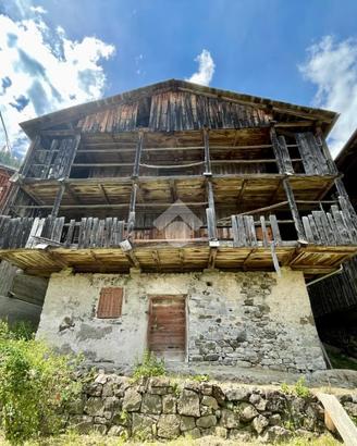 RUSTICO A ROCCA PIETORE