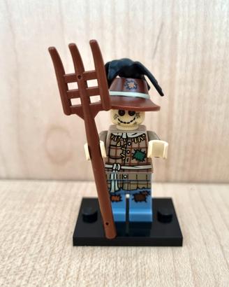 Lego minifigures series 11 Scarecrow 