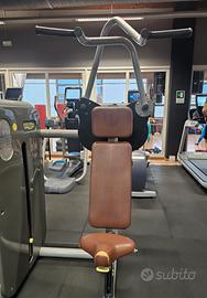 Vertical Traction Element Technogym