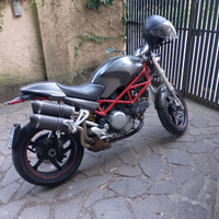 Ducati Monster 800