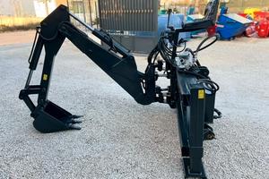 RETROESCAVATORE USATO ARGNANI E MONTI PER TRATTORE