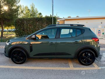 Dacia Sandero stepway 1.0 TCe Eco-G Extreme  Up