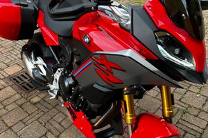 bmwF 900XR