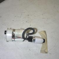 GRUPPO POMPA CARBURANTE VESPA PIAGGIO 640516 USATA
