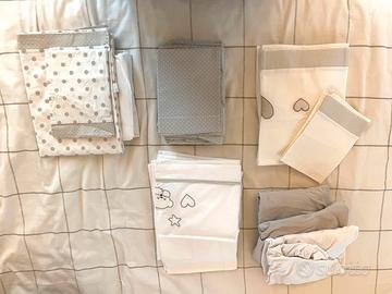 Set lenzuola next to me - culla