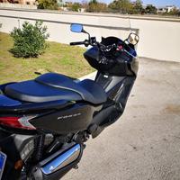 Honda Forza 300 - 2014