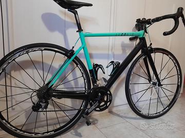 Bici da corsa carbonio