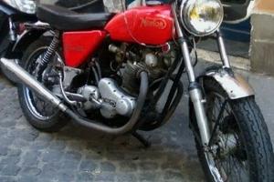 Norton Commando Roadster  1971