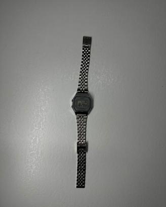 Casio LA680W